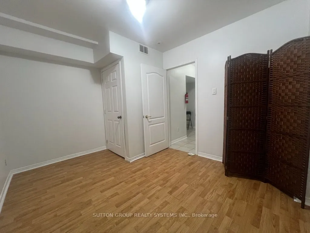 435 Hensall Circle — photo 24