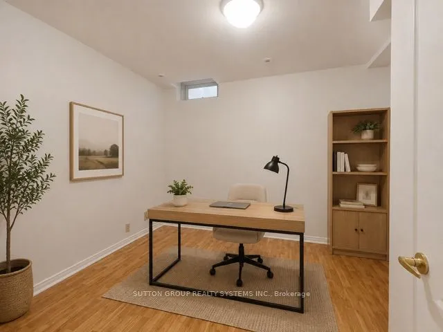 435 Hensall Circle — photo 23