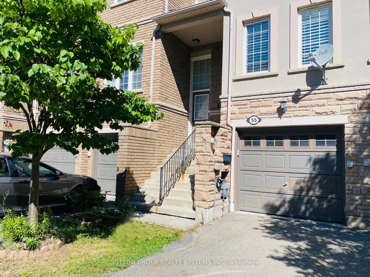 435 Hensall Circle — photo 3
