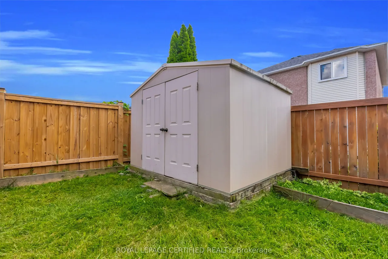 5639 Whistler Crescent — photo 48