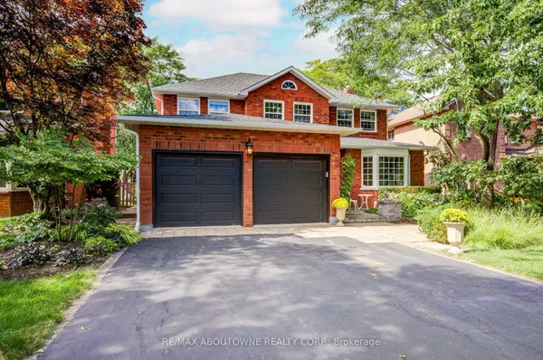 1511 Stoneybrook Trail — photo 2