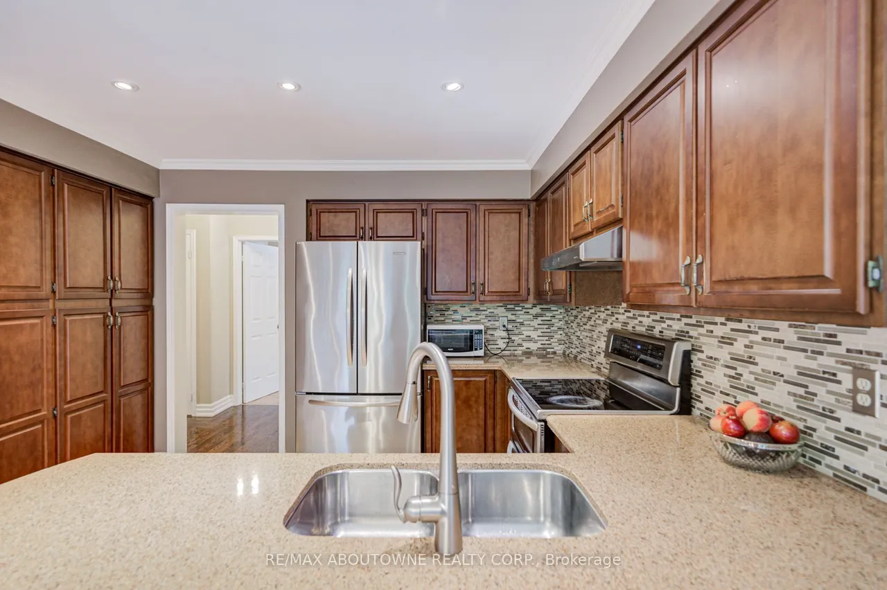 1511 Stoneybrook Trail — photo 50