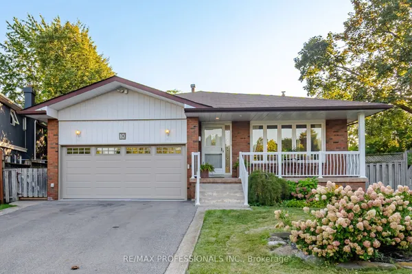 10 Hopedale Court — photo 2