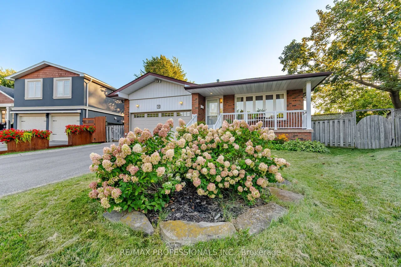 10 Hopedale Court — photo 3