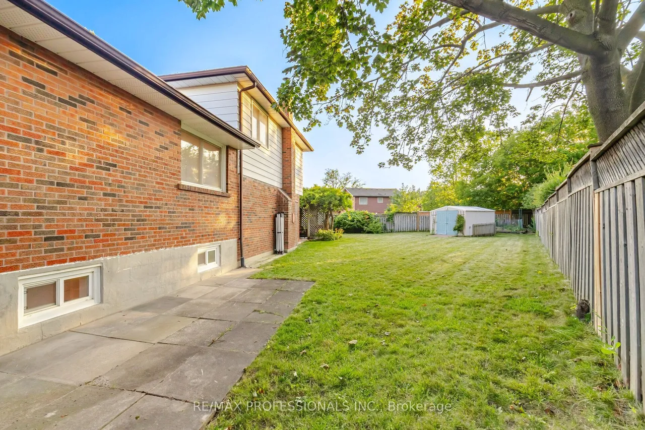 10 Hopedale Court — photo 50