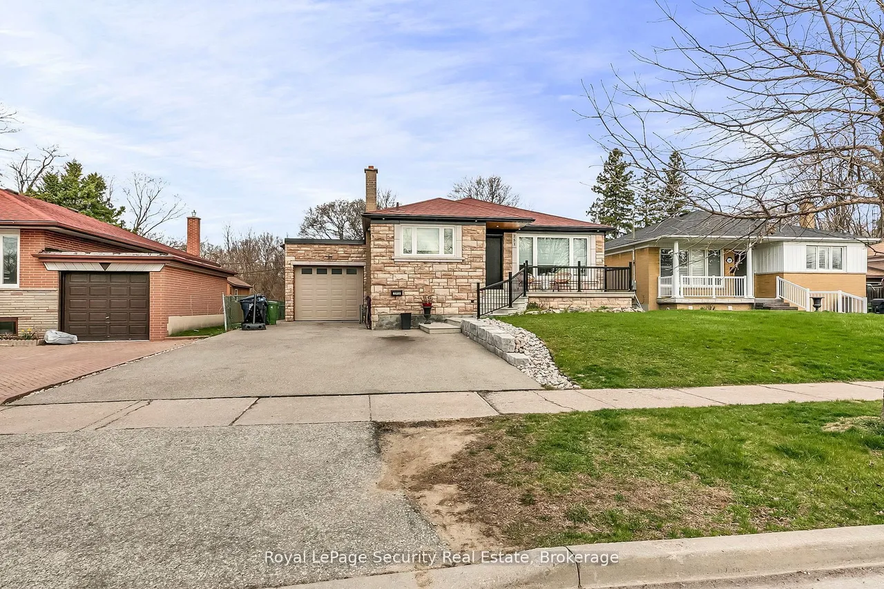251 Thistle Down Boulevard — photo 2