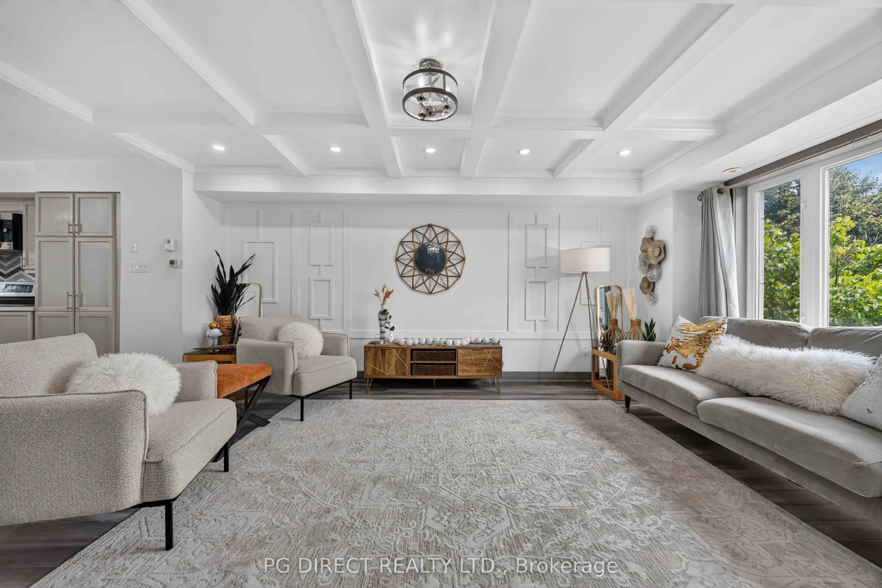 4975 Southampton Drive — photo 3