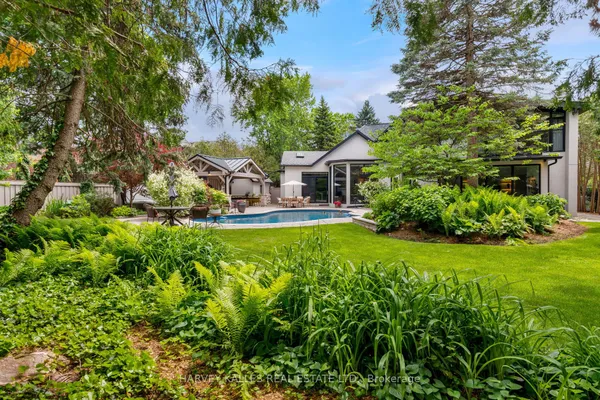 66 Thorncrest Road