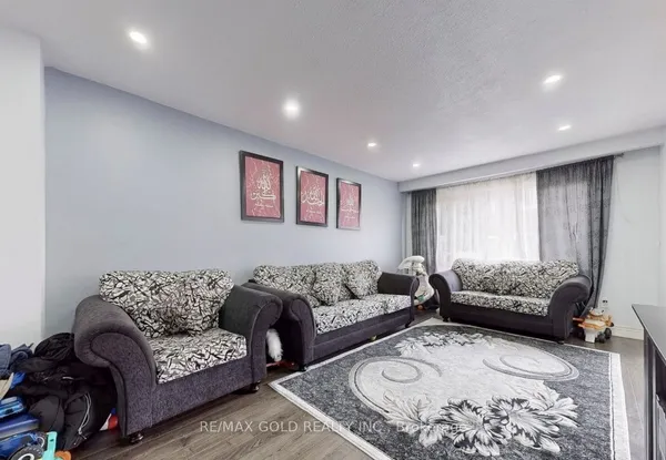 7033 Netherbrae Road — photo 2