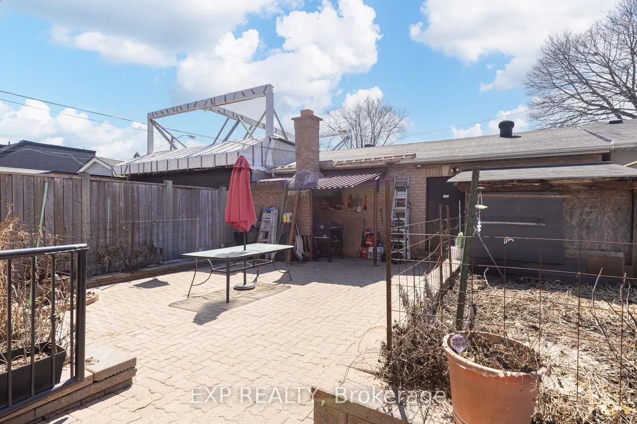 444 Maybank Avenue — photo 30