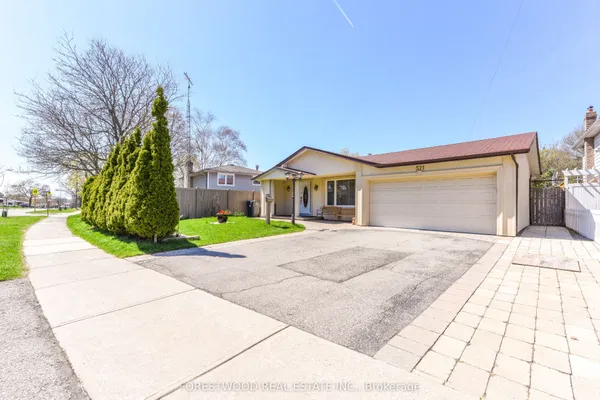571 Silver Creek Boulevard — photo 2