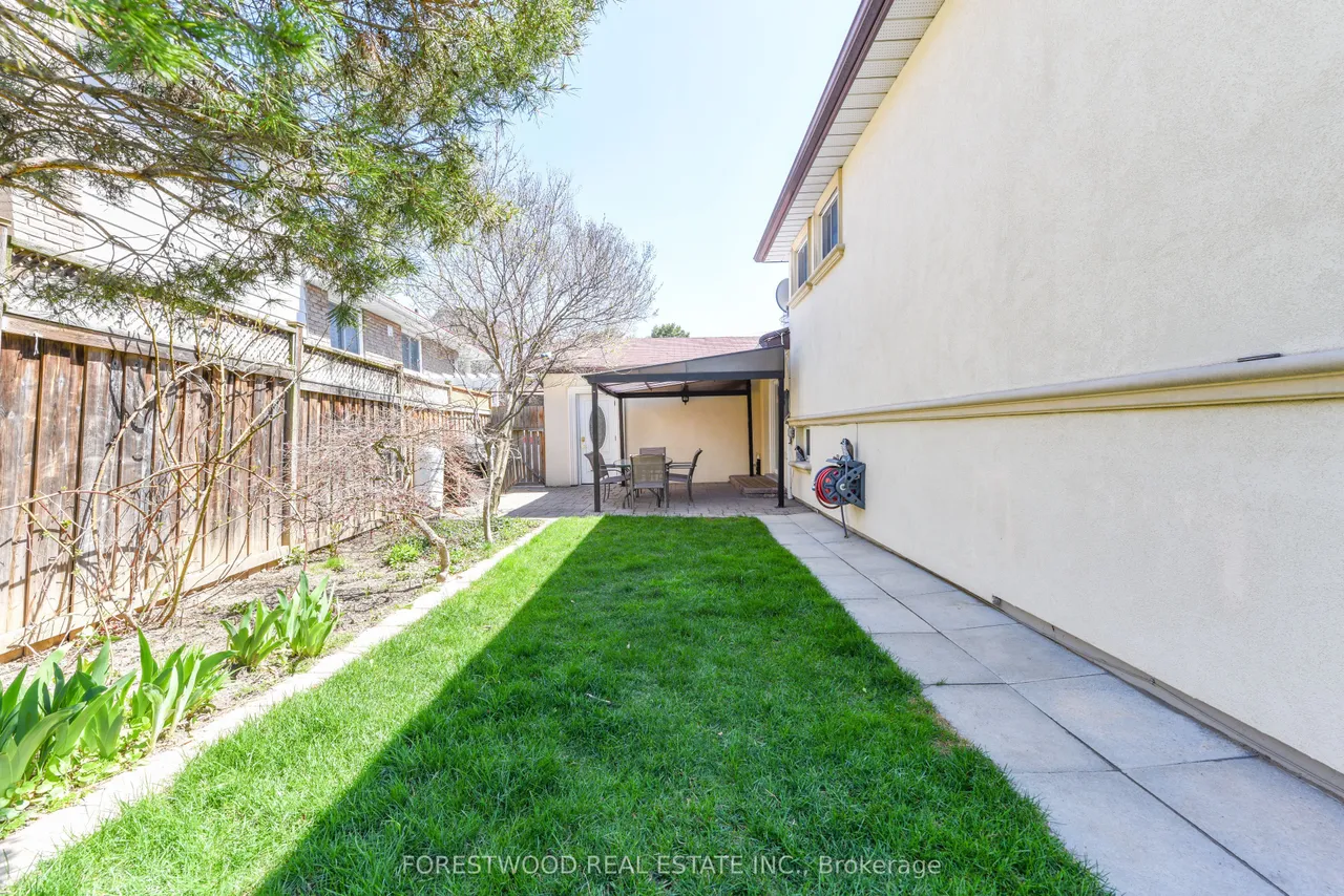 571 Silver Creek Boulevard — photo 43