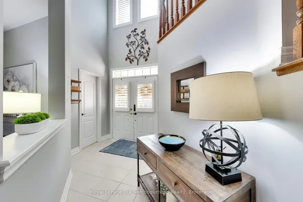 2324 Woodcrest Drive — photo 2