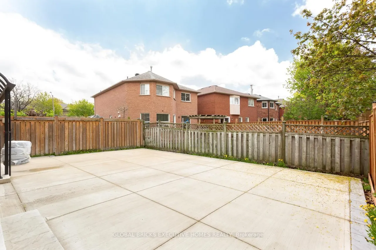 5952 Grossbeak Drive — photo 47