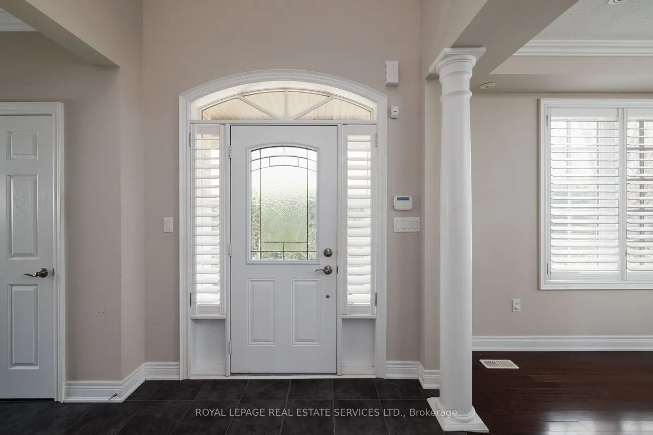 3353 Liptay Avenue — photo 3