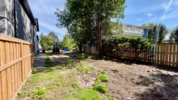 267 Troy Street — photo 2