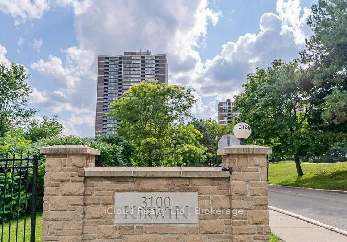 3100 Kirwin Avenue N — photo 3