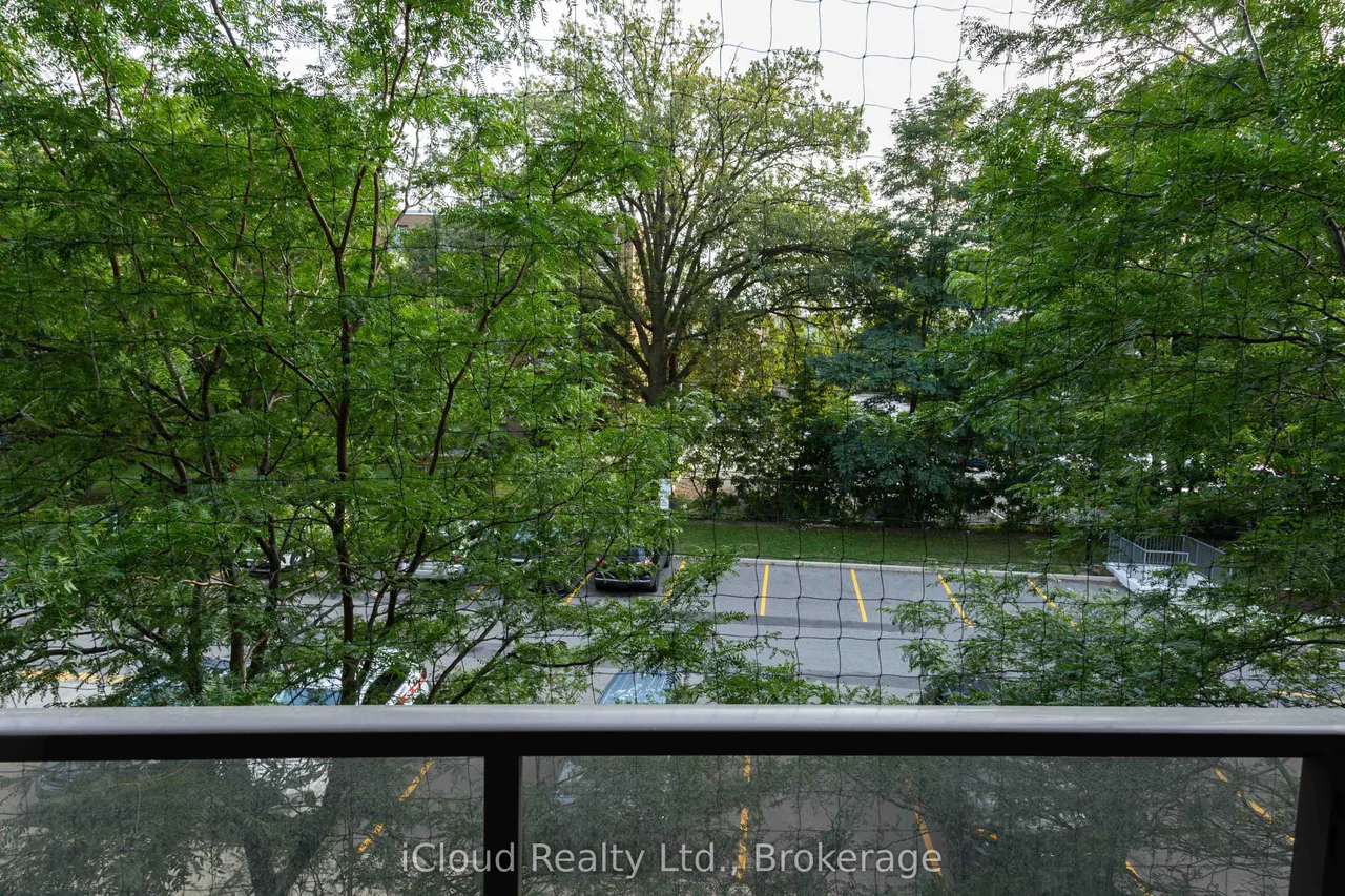 3100 Kirwin Avenue N — photo 32
