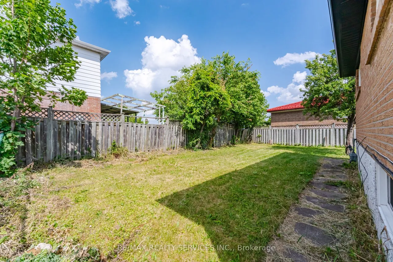 7493 Netherwood Road — photo 49