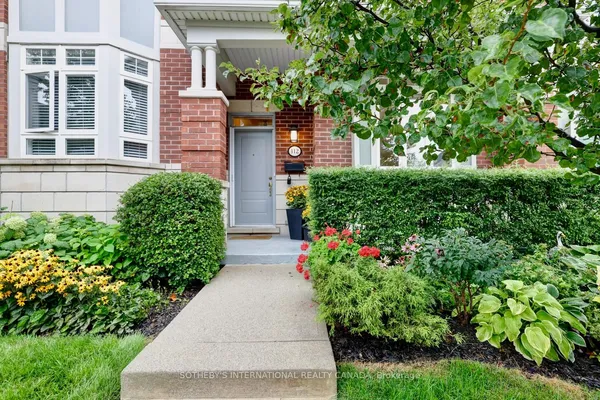 112 Waterside Drive — photo 2