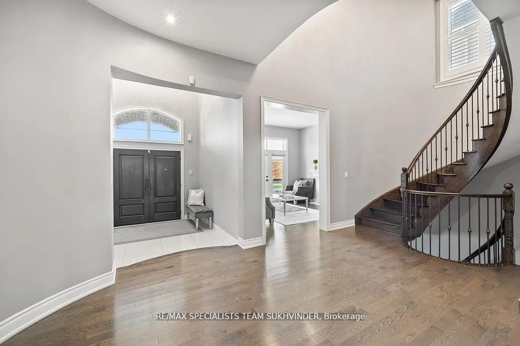 34 Burlwood Road — photo 3