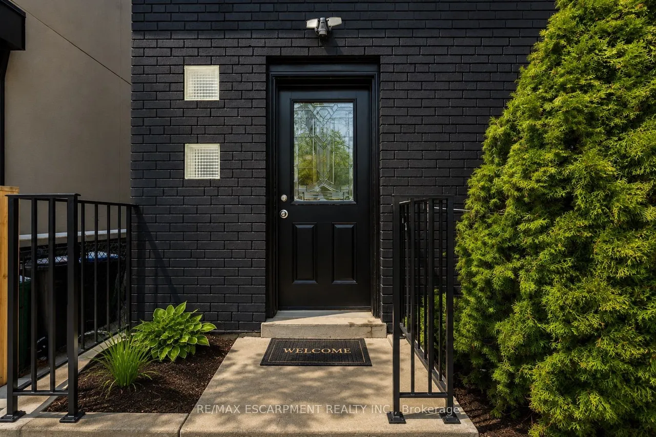 43 Broadview Avenue — photo 3