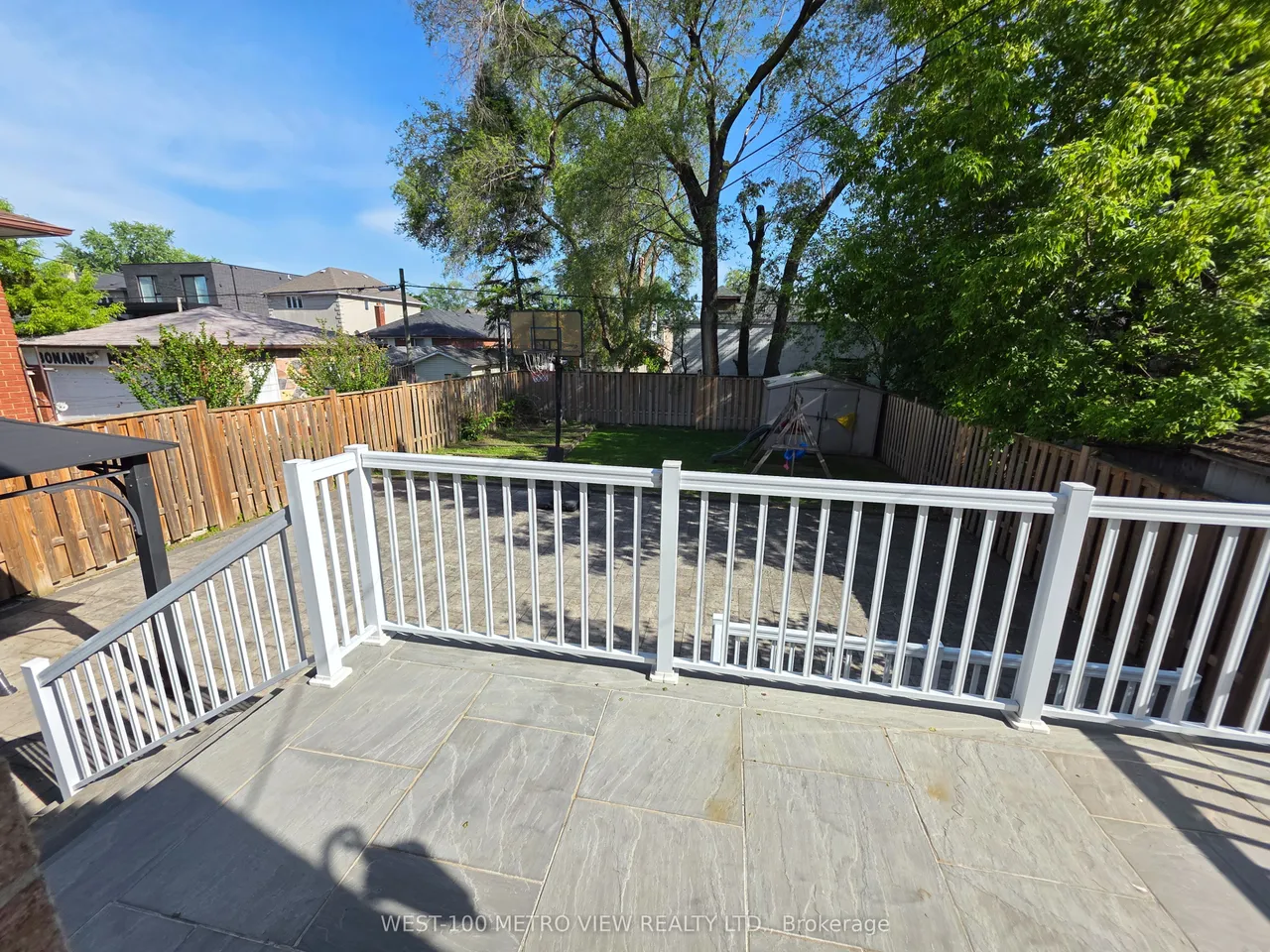 589 Glen Park Avenue — photo 23