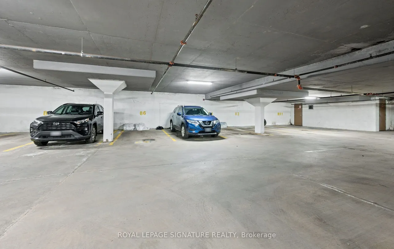 7405 Goreway Drive — photo 29