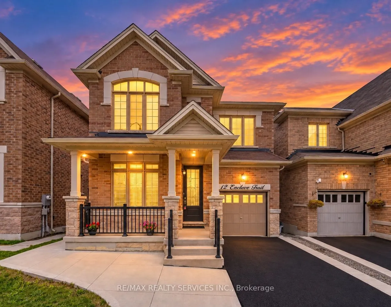 12 Enclave Trail