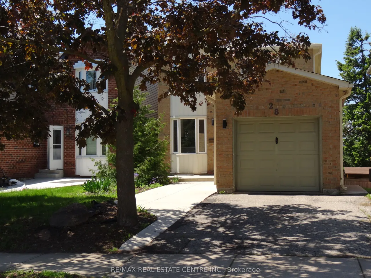 28 Rawling Crescent — photo 2