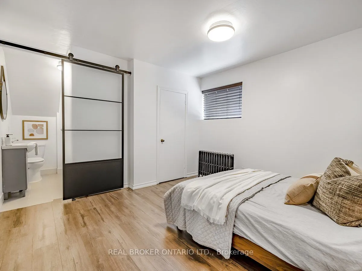 1438A Dufferin Street — photo 46