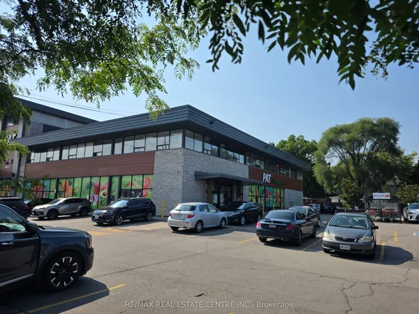 333 Dundas Street E — photo 2