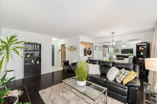 451 The West Mall Drive