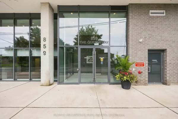 859 The Queensway N/A — photo 2