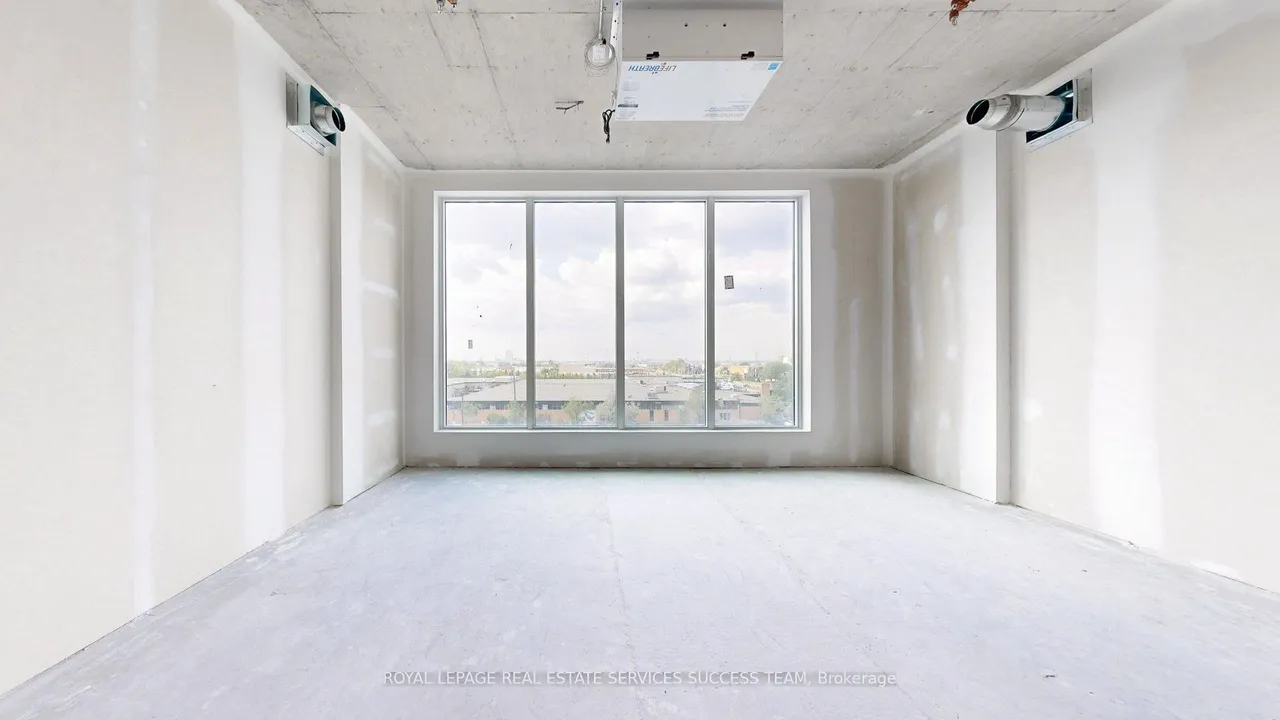 998 Martin Grove Road, Unit 301 — photo 3