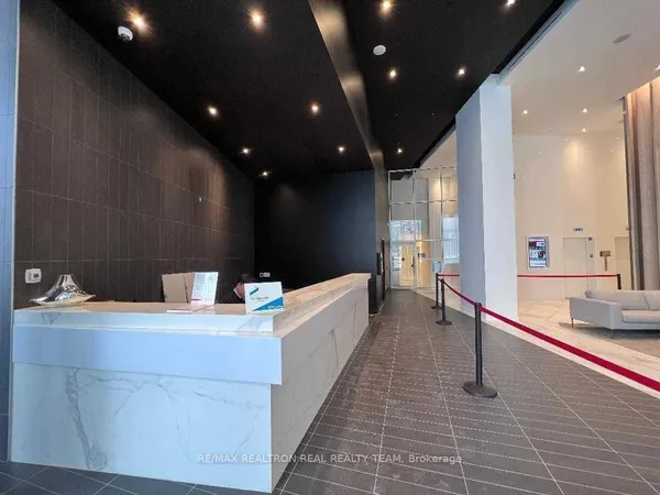 3900 Confederation Parkway — photo 2