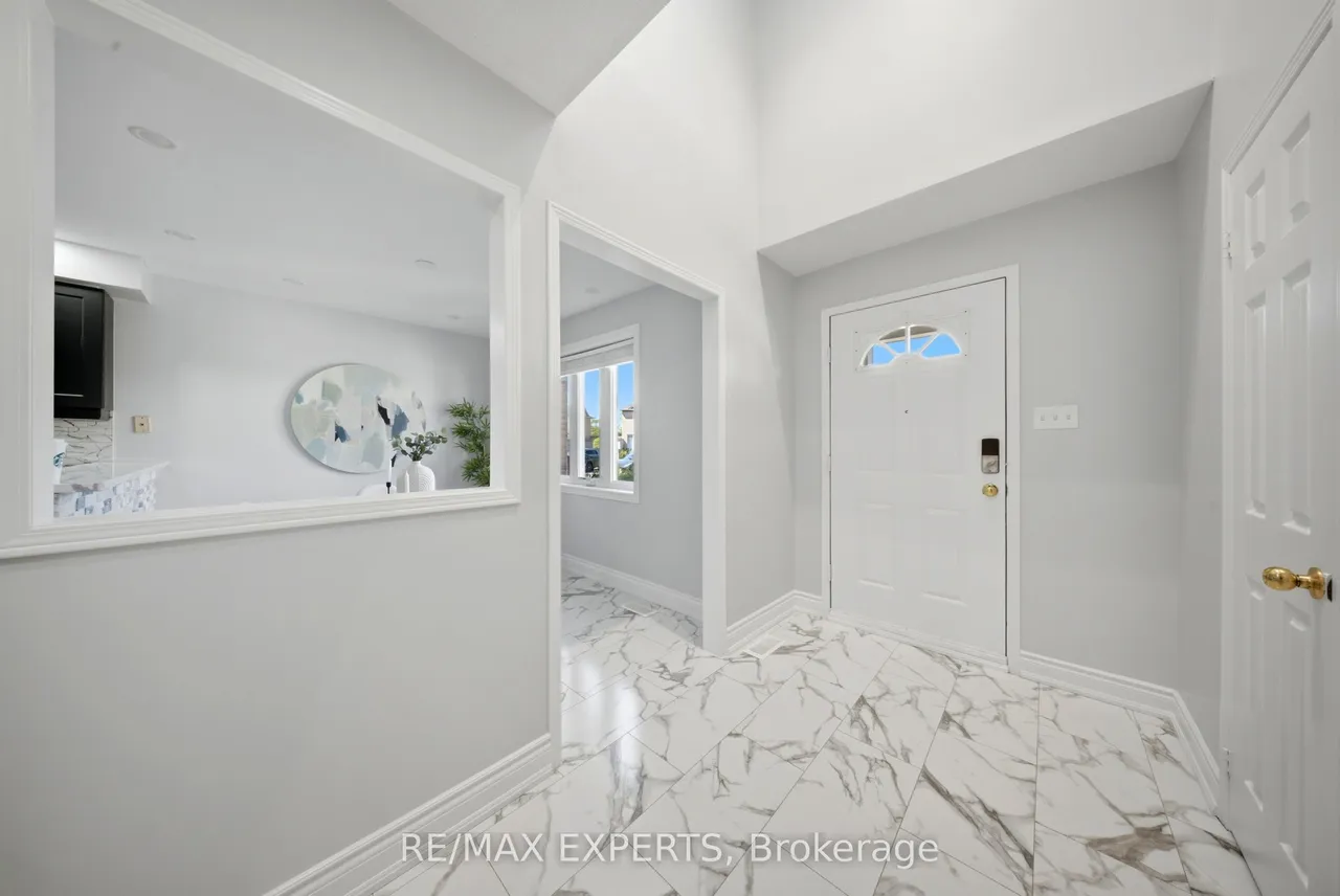 5910 Greensboro Drive — photo 3