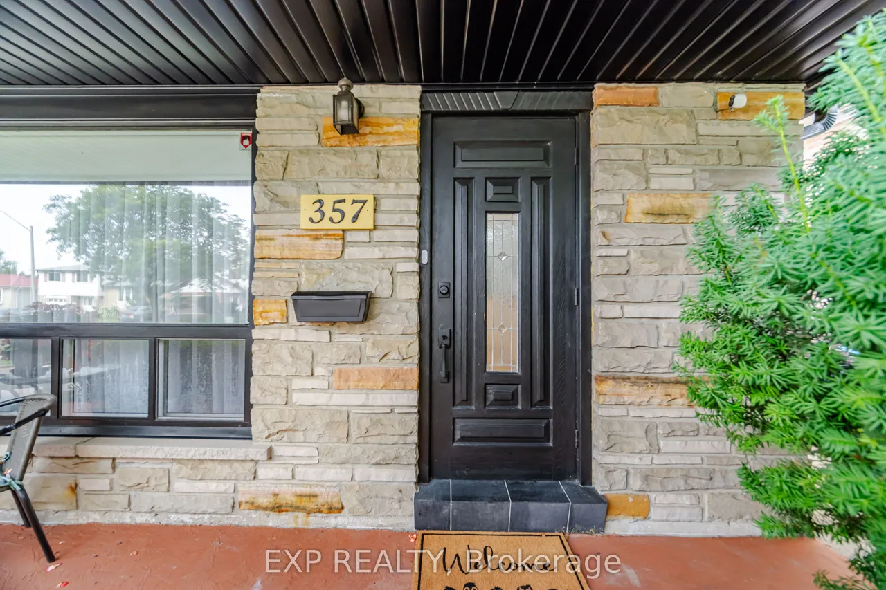 357 Karen Park Crescent — photo 3