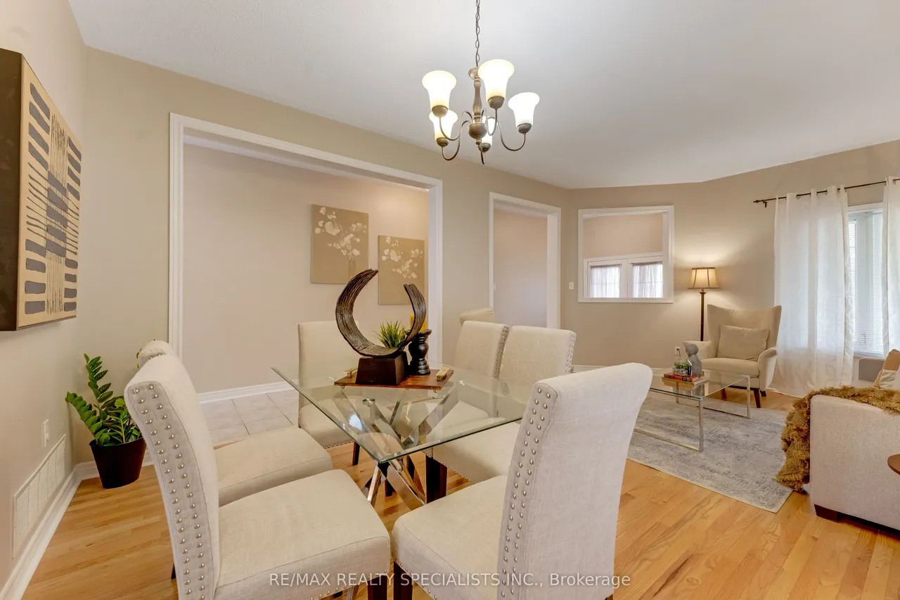 59 Masters Green Crescent