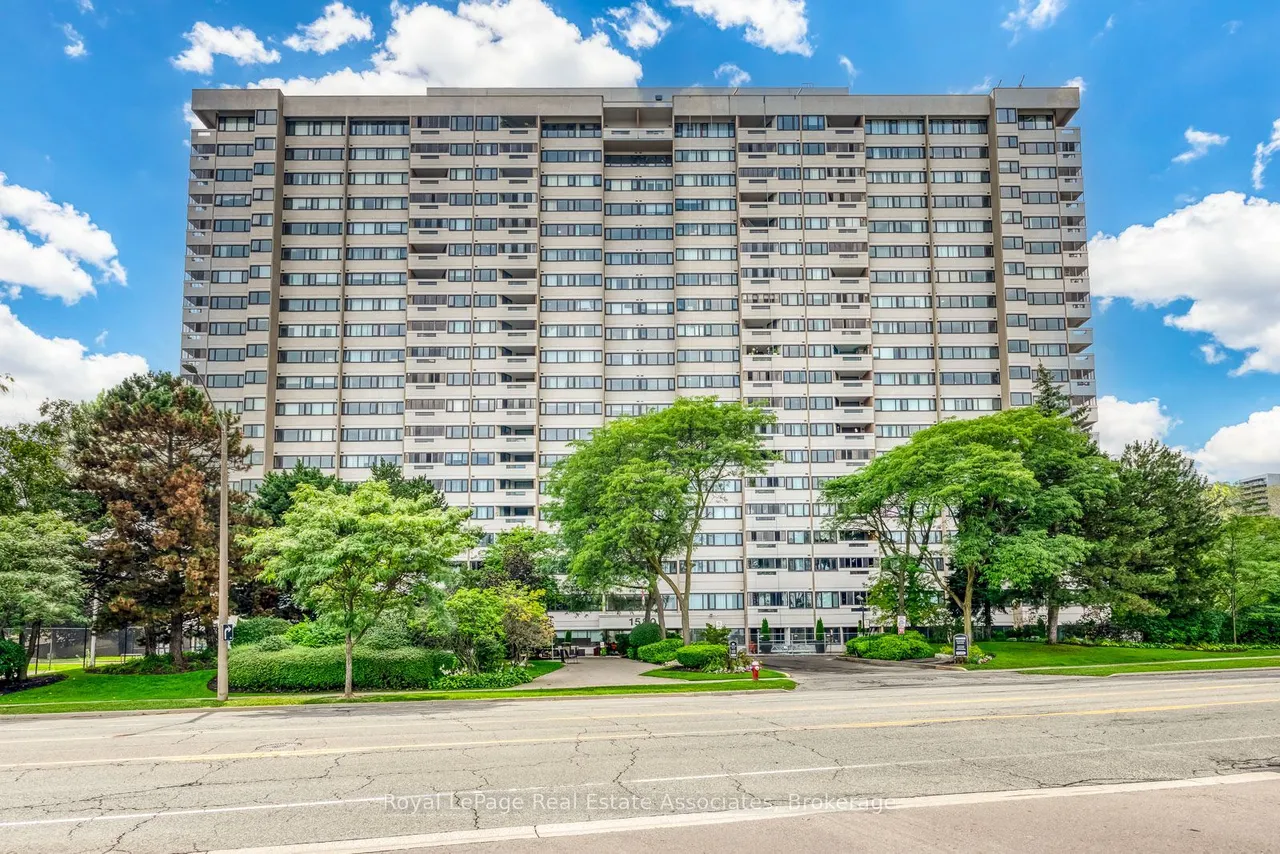 1580 Mississauga Valley Boulevard — photo 33