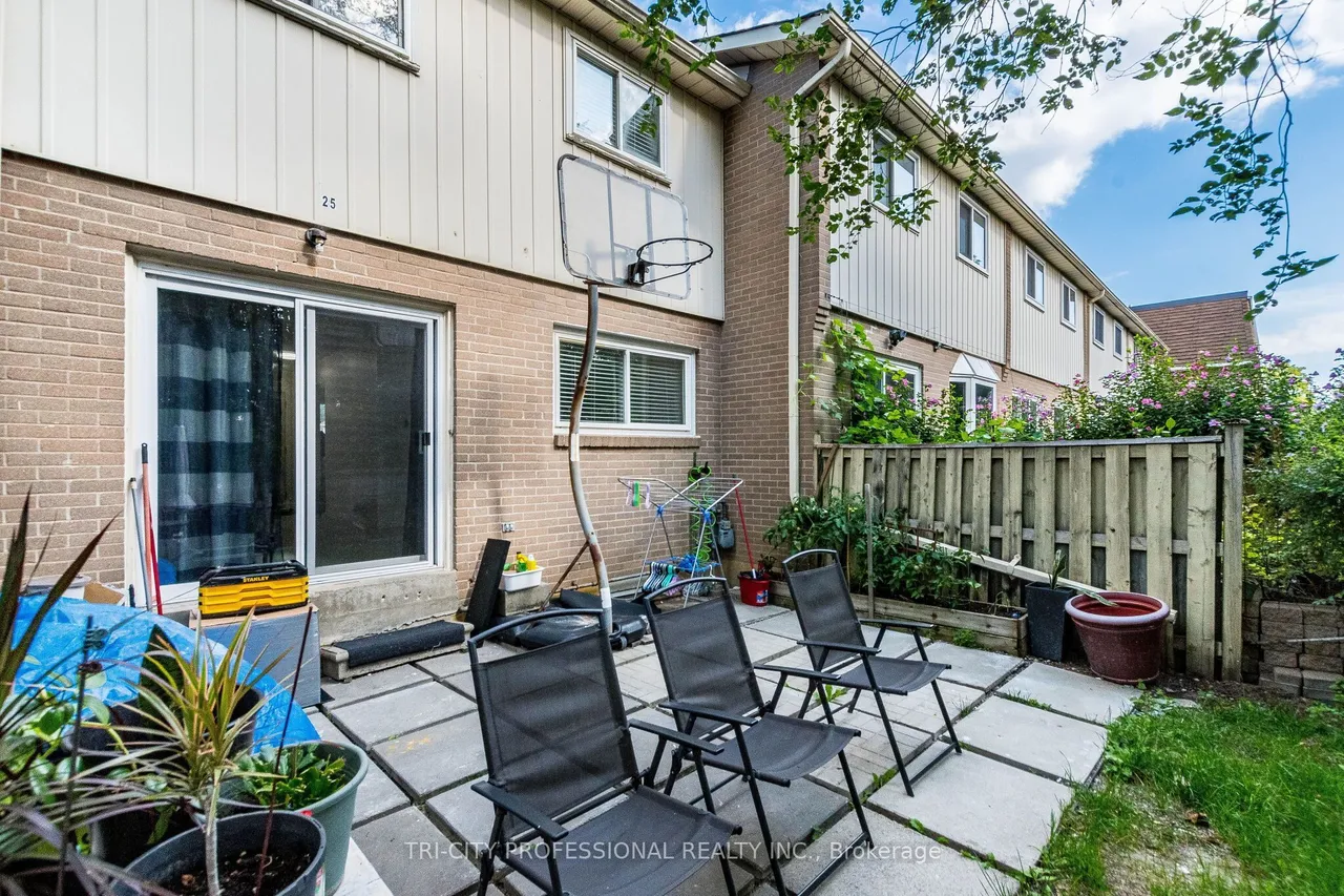 25 Craigleigh Crescent — photo 49