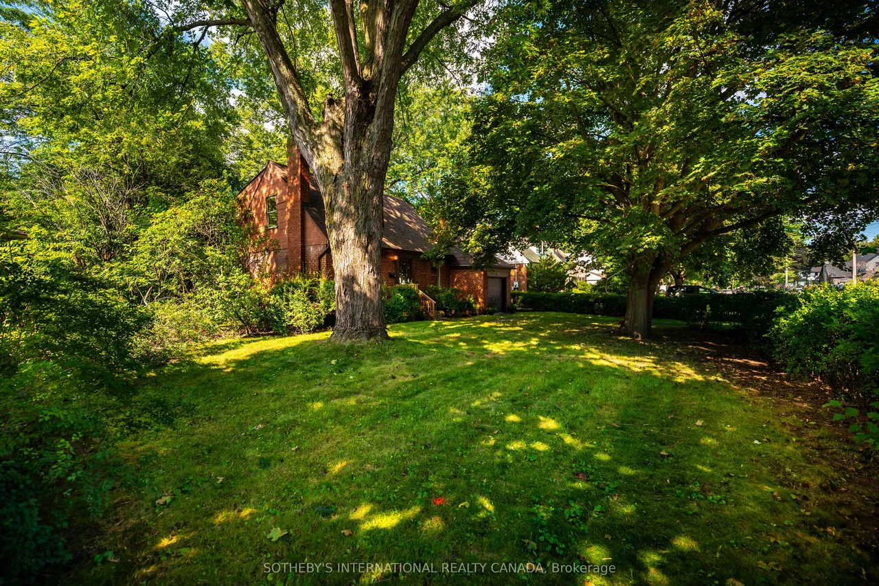 2050 Russett Road — photo 3