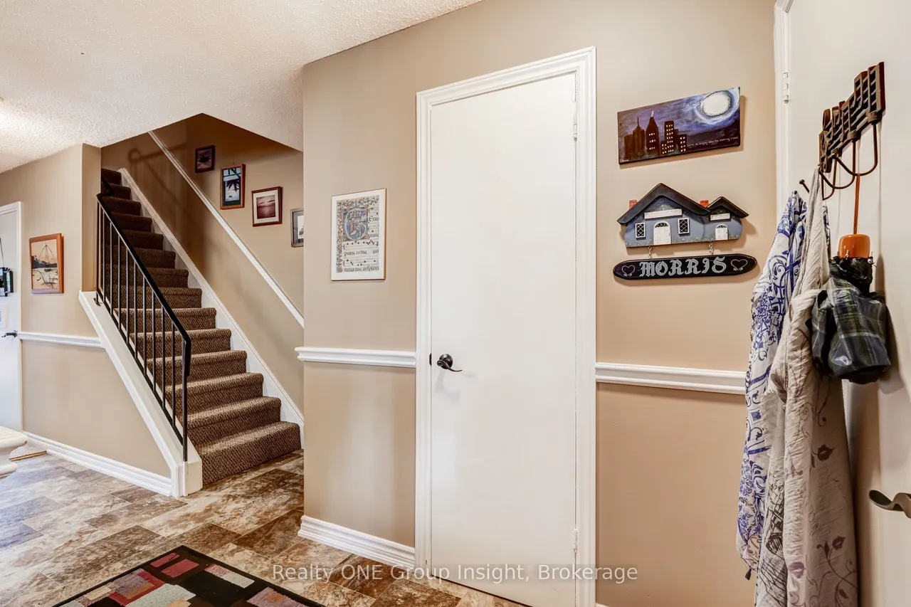2713 Andorra Circle — photo 3