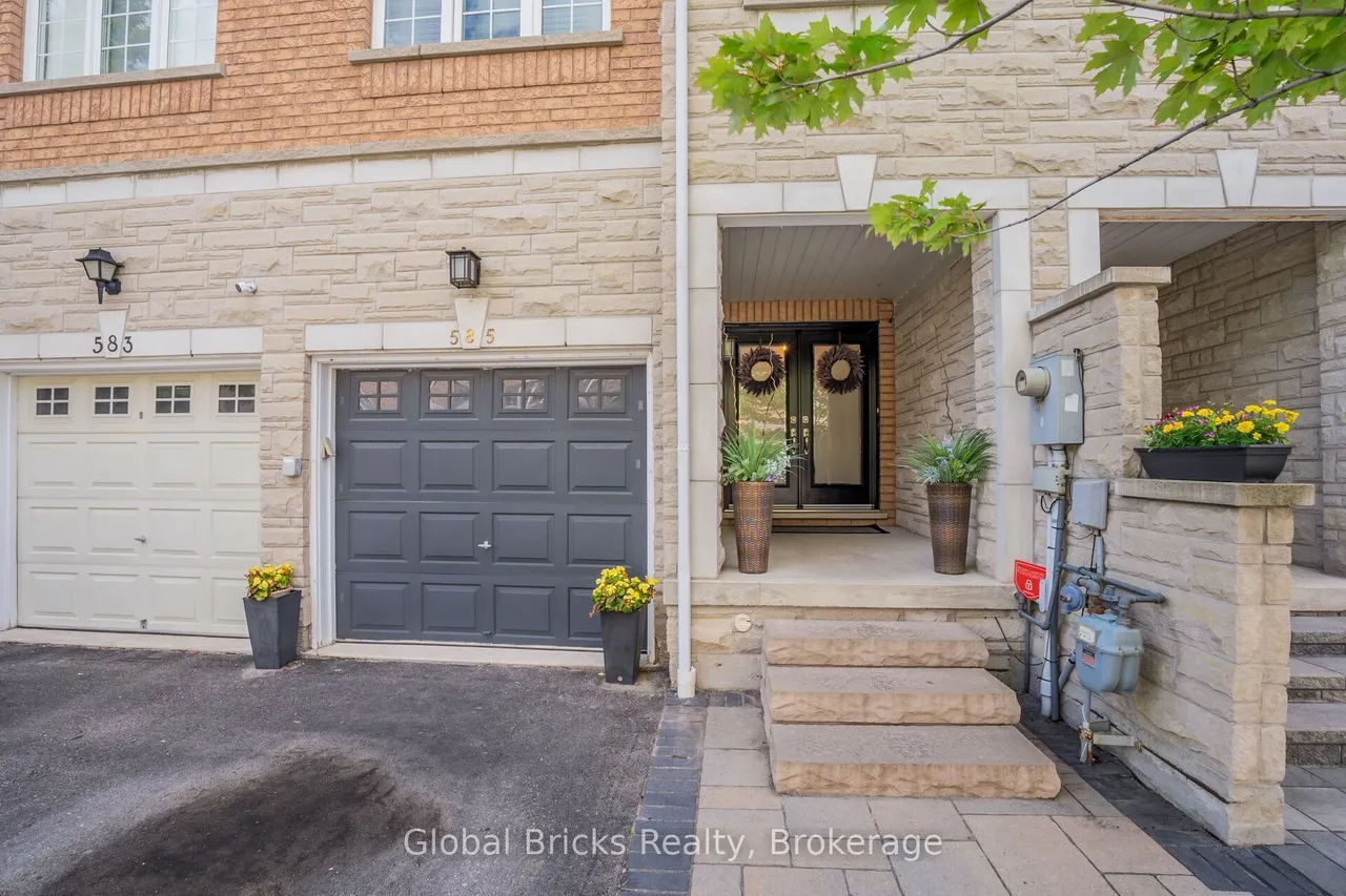 585 Candlestick Circle