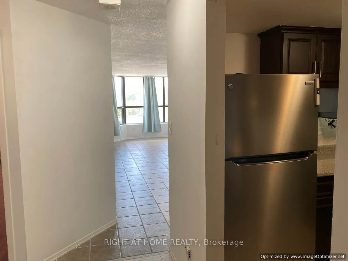 25 Agnes Street — photo 2