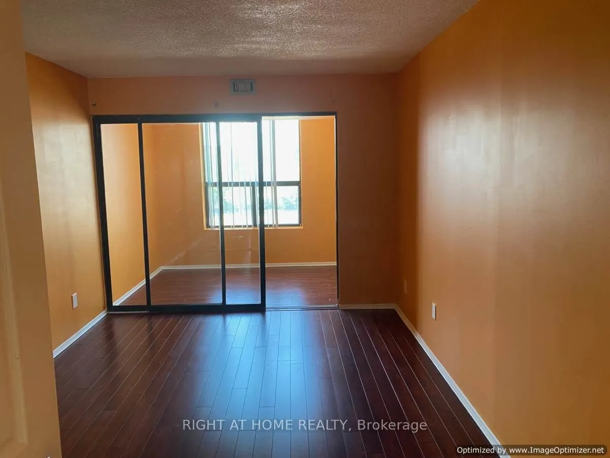 25 Agnes Street — photo 15