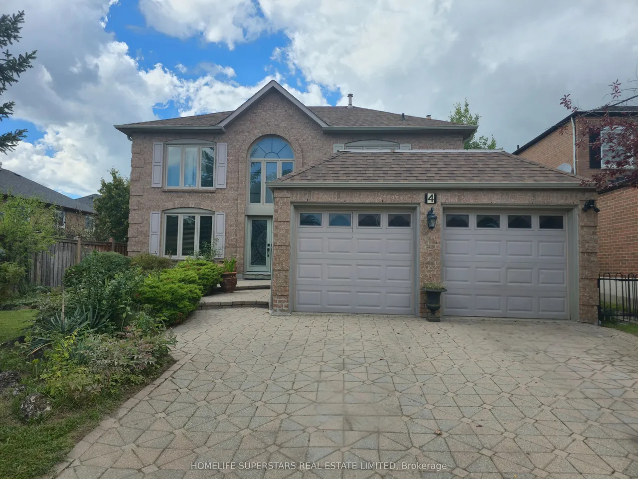 4 Nottingham Crescent — photo 2