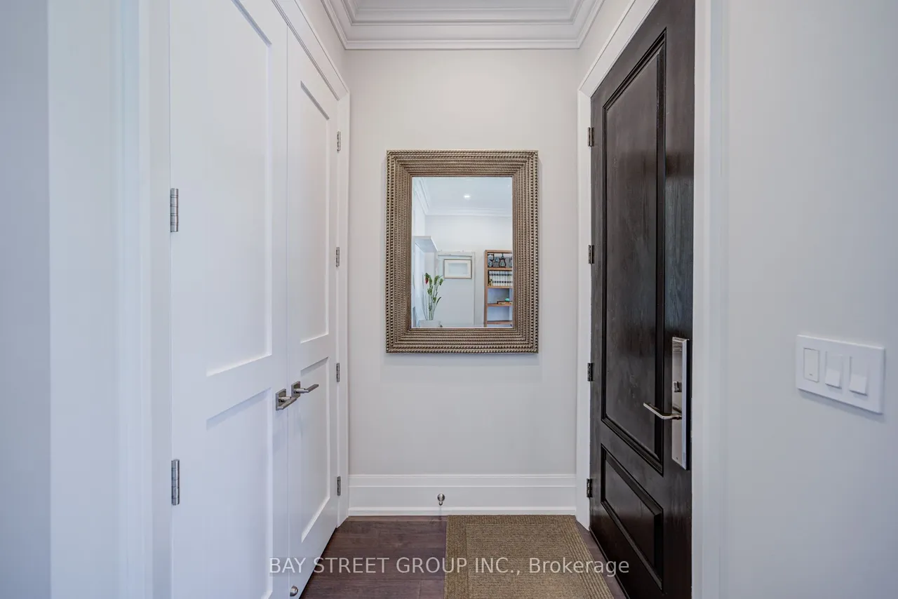 37 Barker Avenue — photo 3