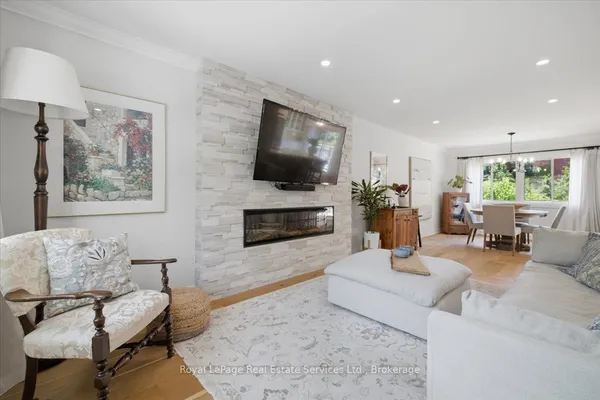 2120 Marine Drive — photo 2