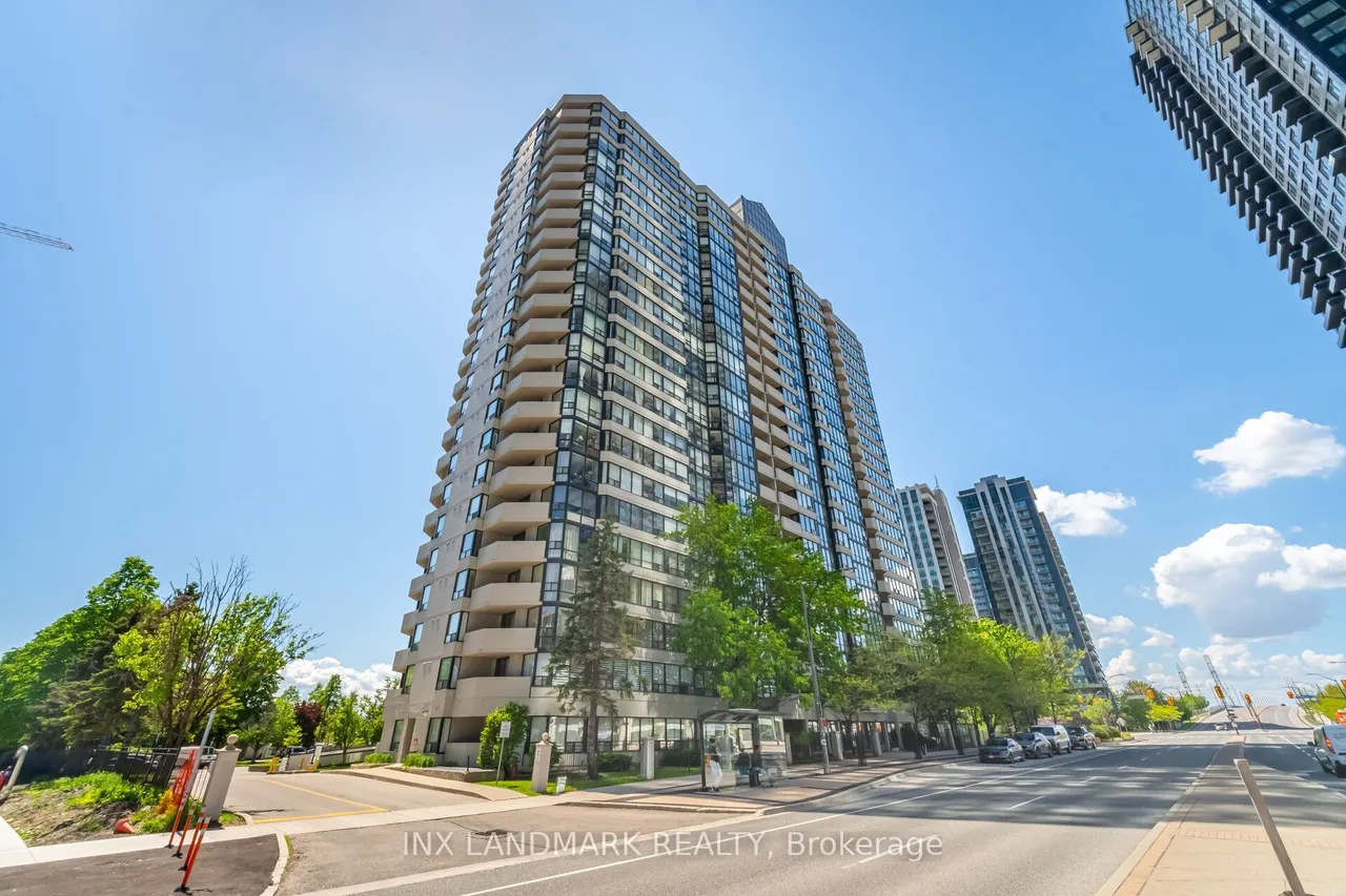 330 Rathburn Road W